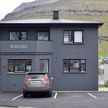 Brekkustova - Modern, Cosy And Spacious Apartment Klaksvik Exterior photo